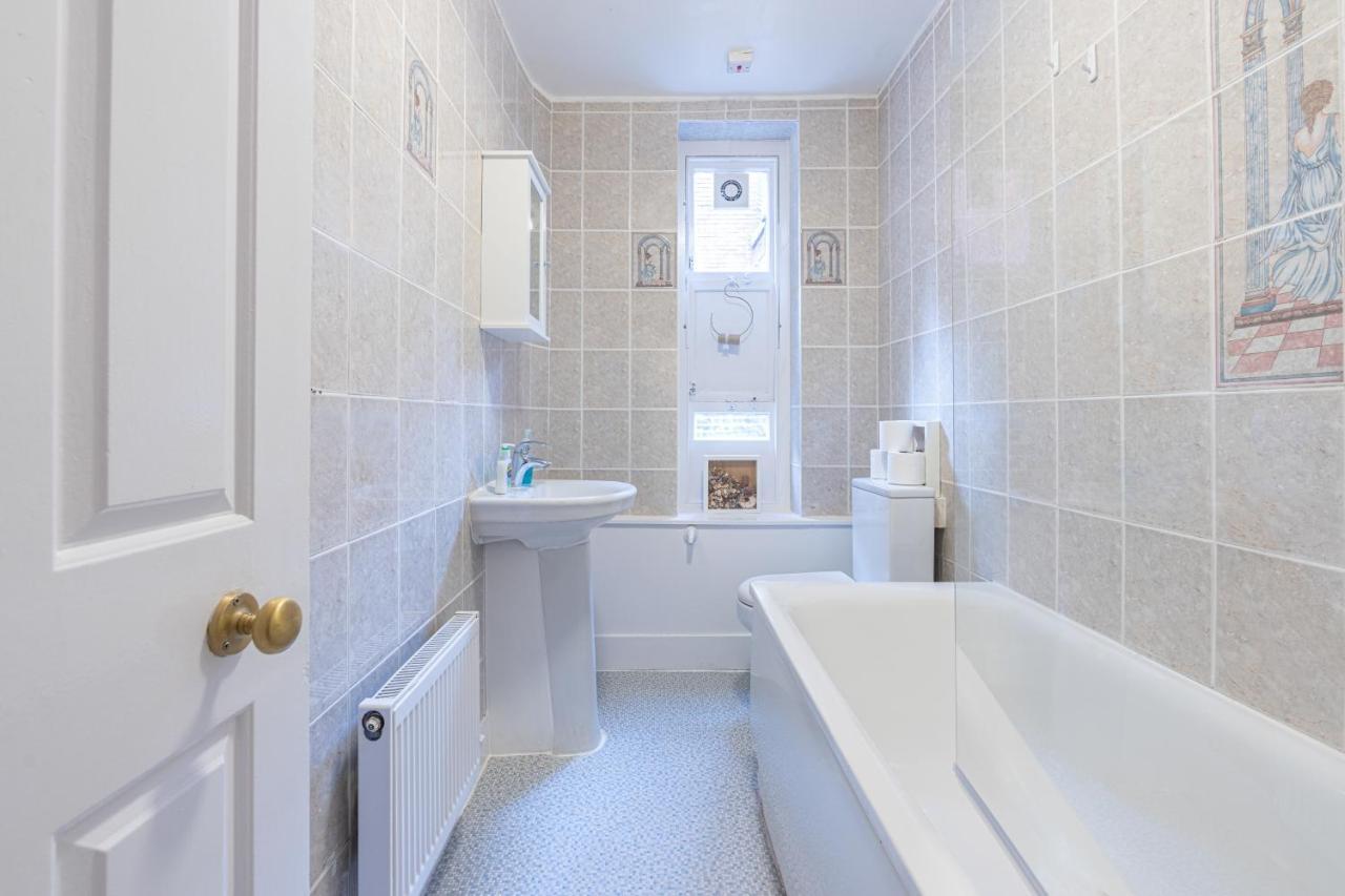 Stunning 2 Bedrooms Apartment Next Door To Selfridges And Oxford Street Londres Exterior foto